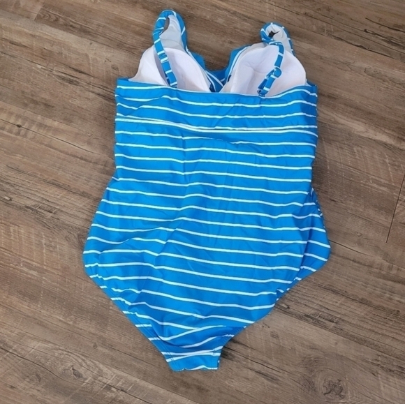 Bal Harbor Womens Crossover Stripped One Piece Swimming Suit Size 18 - Picture 3 of 4